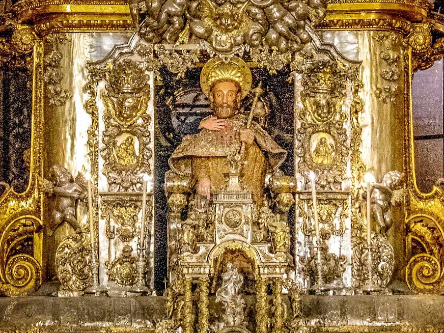 Saint James Statue, Santiago de Compostela, gold statuary.
