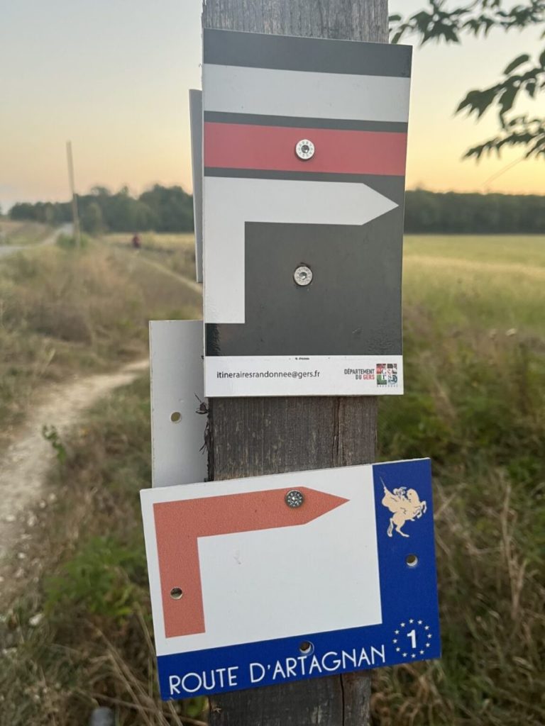 via podiensis signage thom ryng