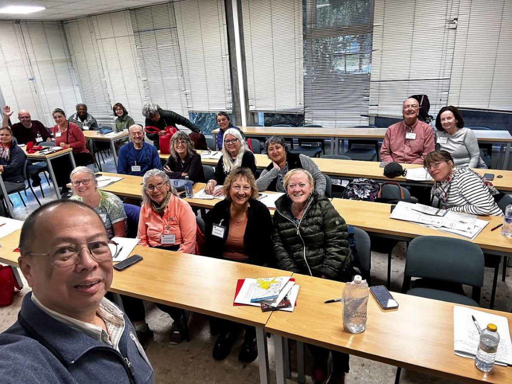 Univ Santiago group classroom Denis Hernit.